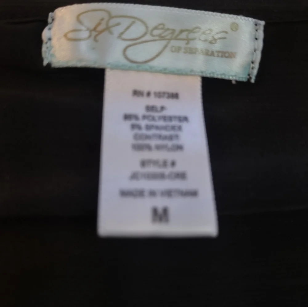 Six degrees of separation Women's size medium black lace beaded blouse shirt top - Picture 6 of 6